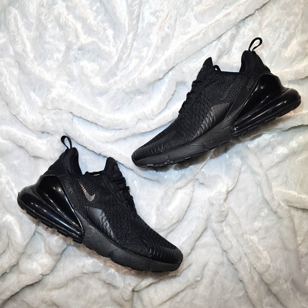 Black Air Max 270 - Men's Size 9.5